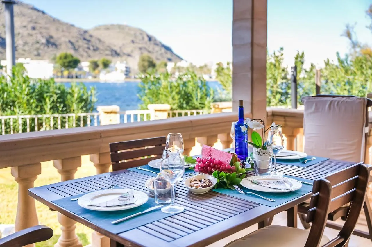 Ideal Property Mallorca - Nenufars Alcúdia 0*,